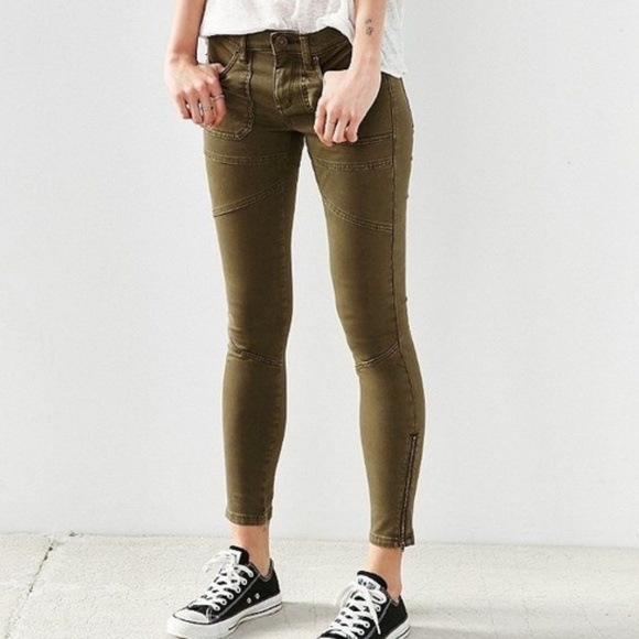 BDG Denim - 🎃HOST PICK!🎃 Urban Outfitter BDG Moto Ankle Pant